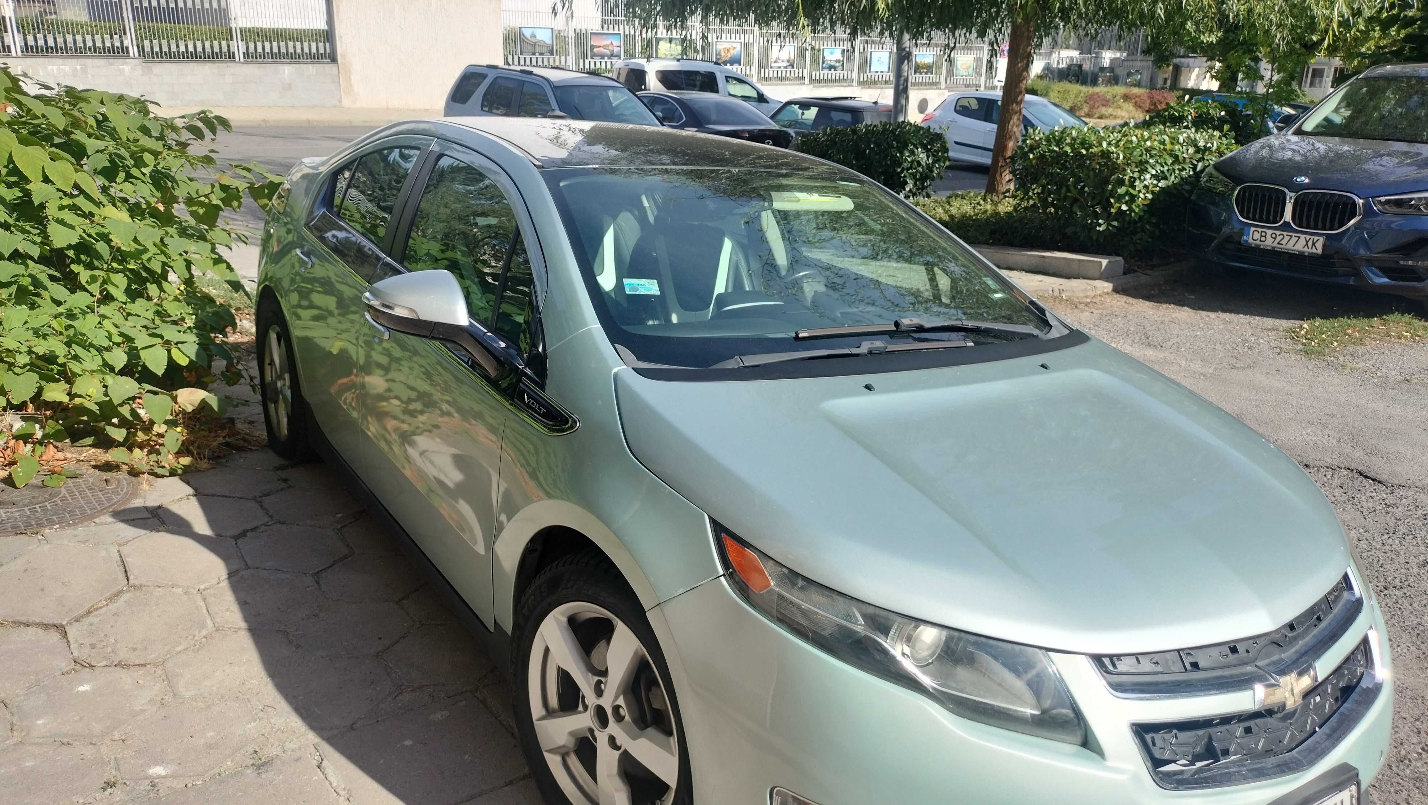 CHEVROLET VOLT електромобил