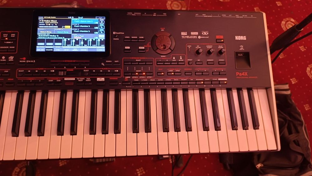 Продавам Korg PA 4X PRO                   Корг ПА 4х