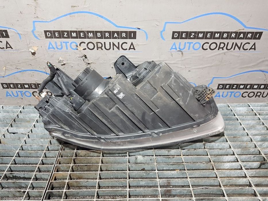 Far Stanga Chevrolet Captiva Facelift 2011 - 2014 SUV 5 Usi (649) Xenon