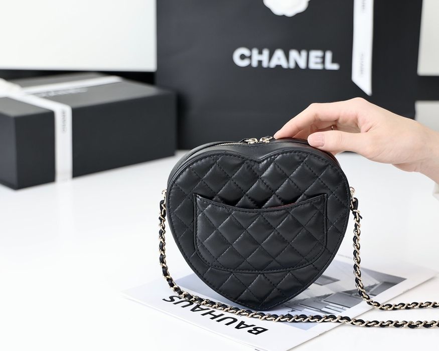 Geanta Chanel Love 18cm, Premium