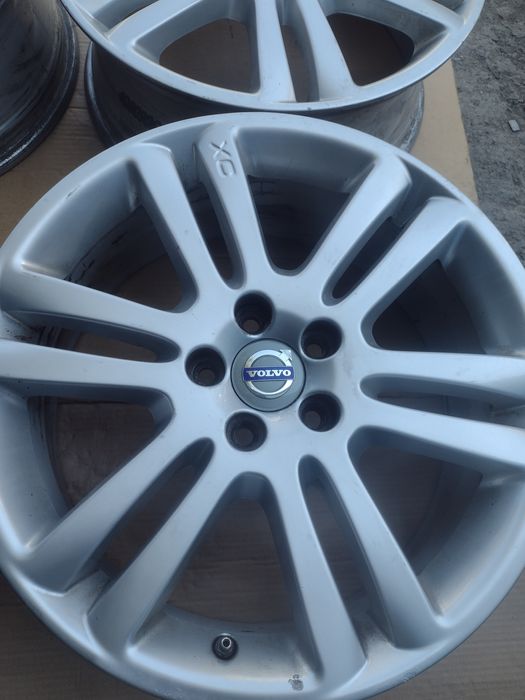 Оригинални 18-5х108 ЕТ49 7j Volvo XC90