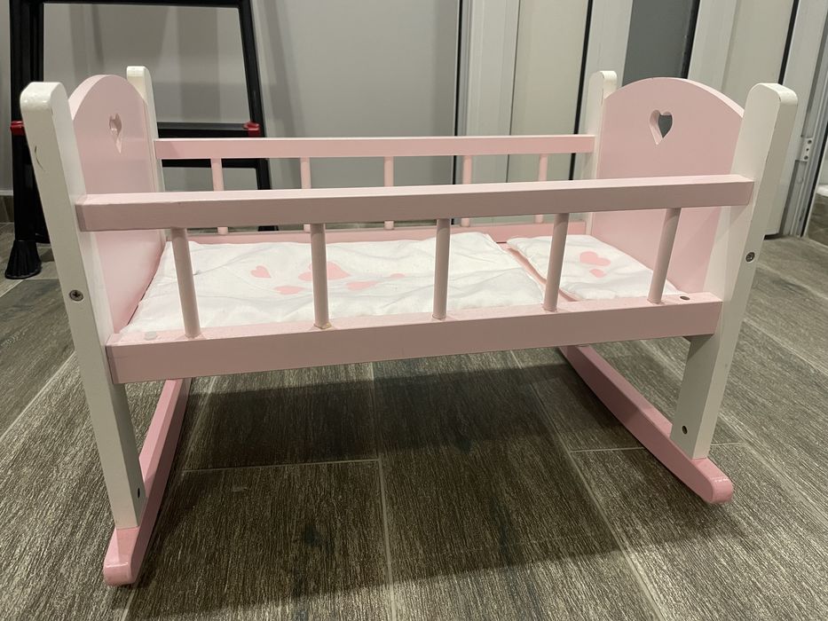 Дървена люлка Playtive за кукли