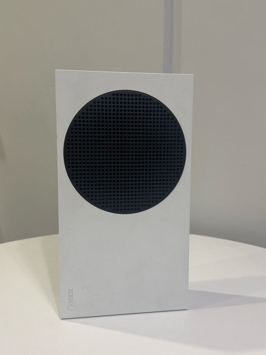 Xbox series s, без геймпада, 516ГБ