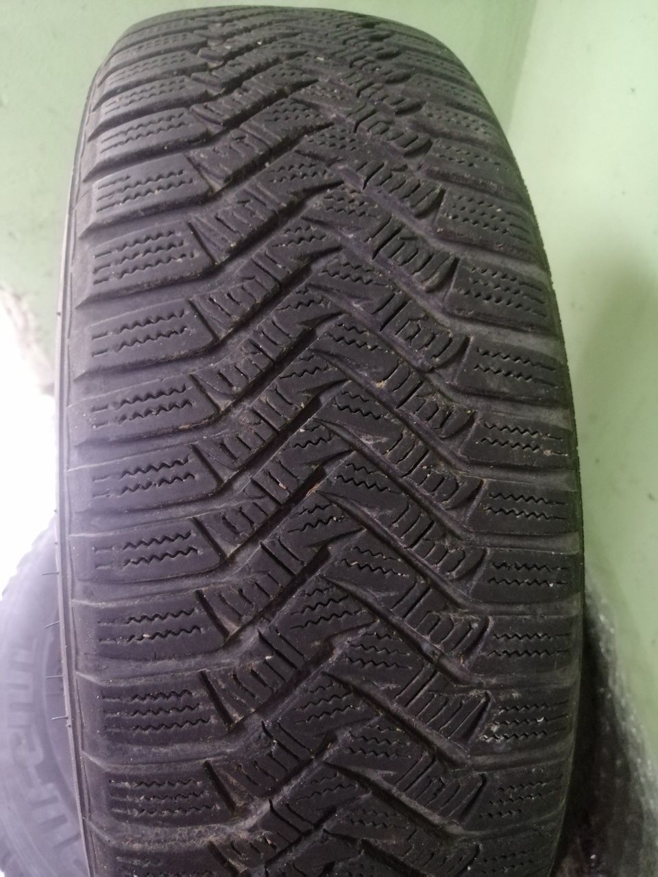 Зимни гуми Laufenn 195/65/15 2бр.