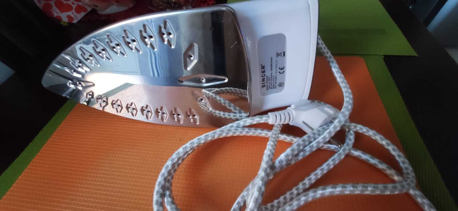 Парна ютия SINGER SG2400