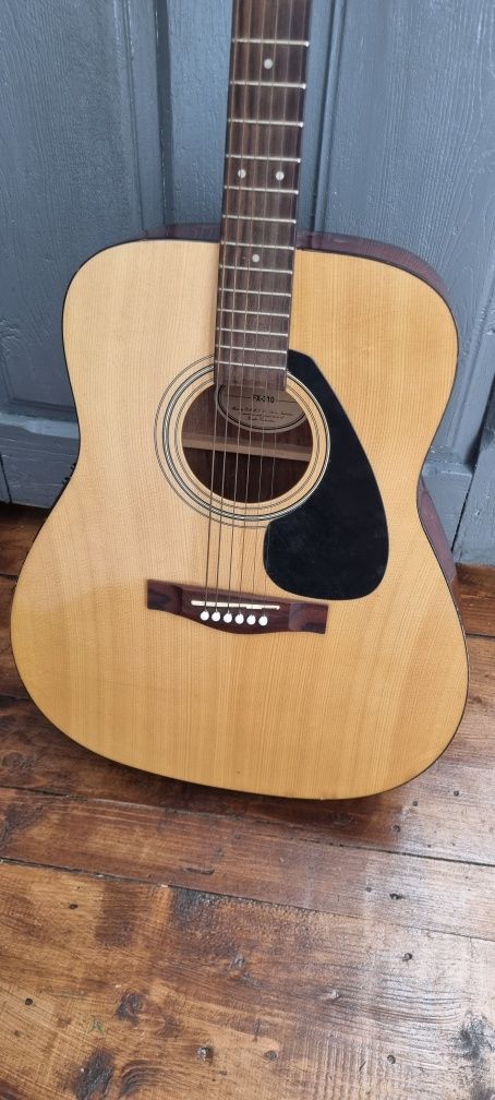 Chitara clasica Yamaha FX 310, stare foarte buna