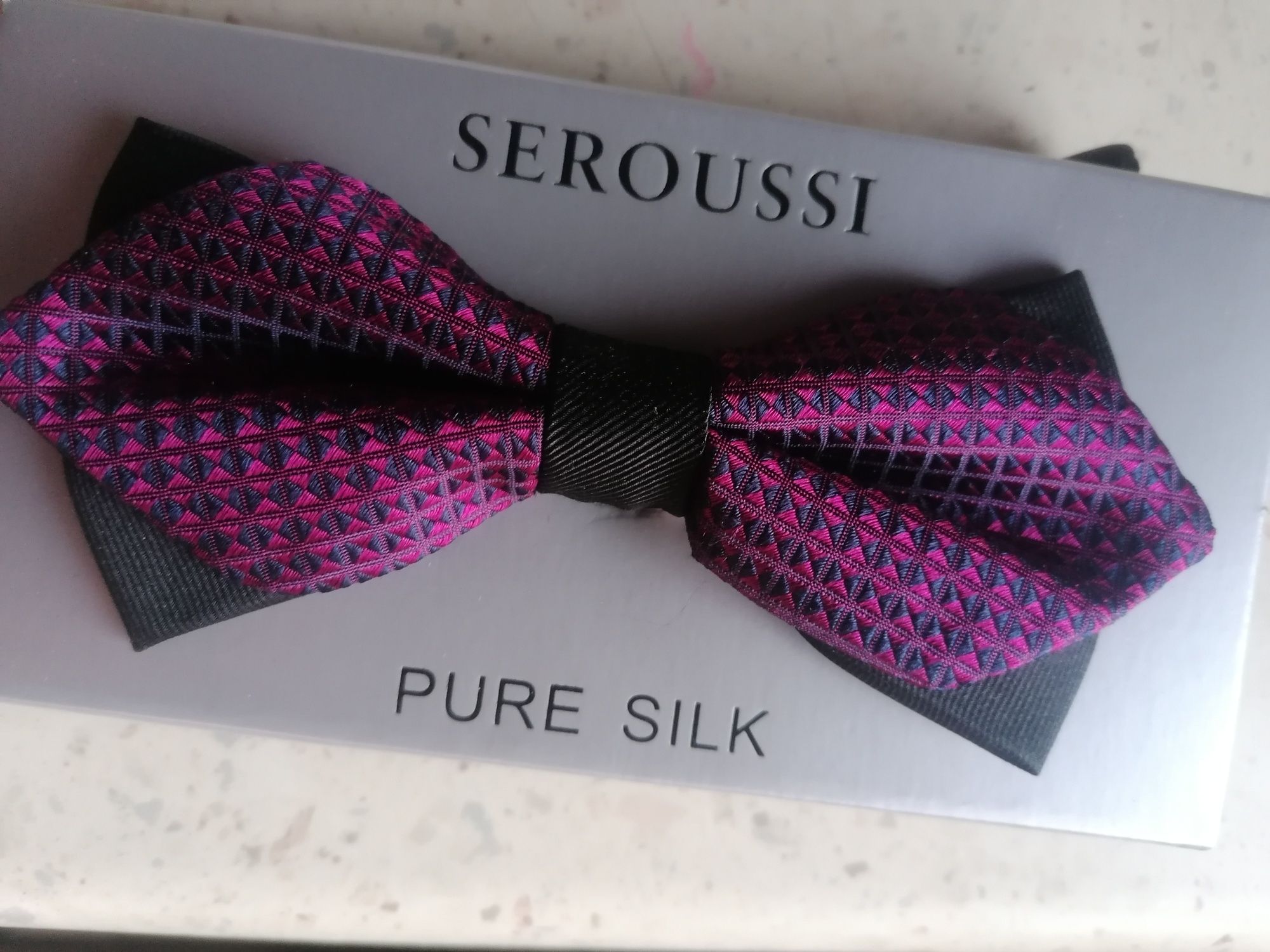 Papion mătase Seroussi nou