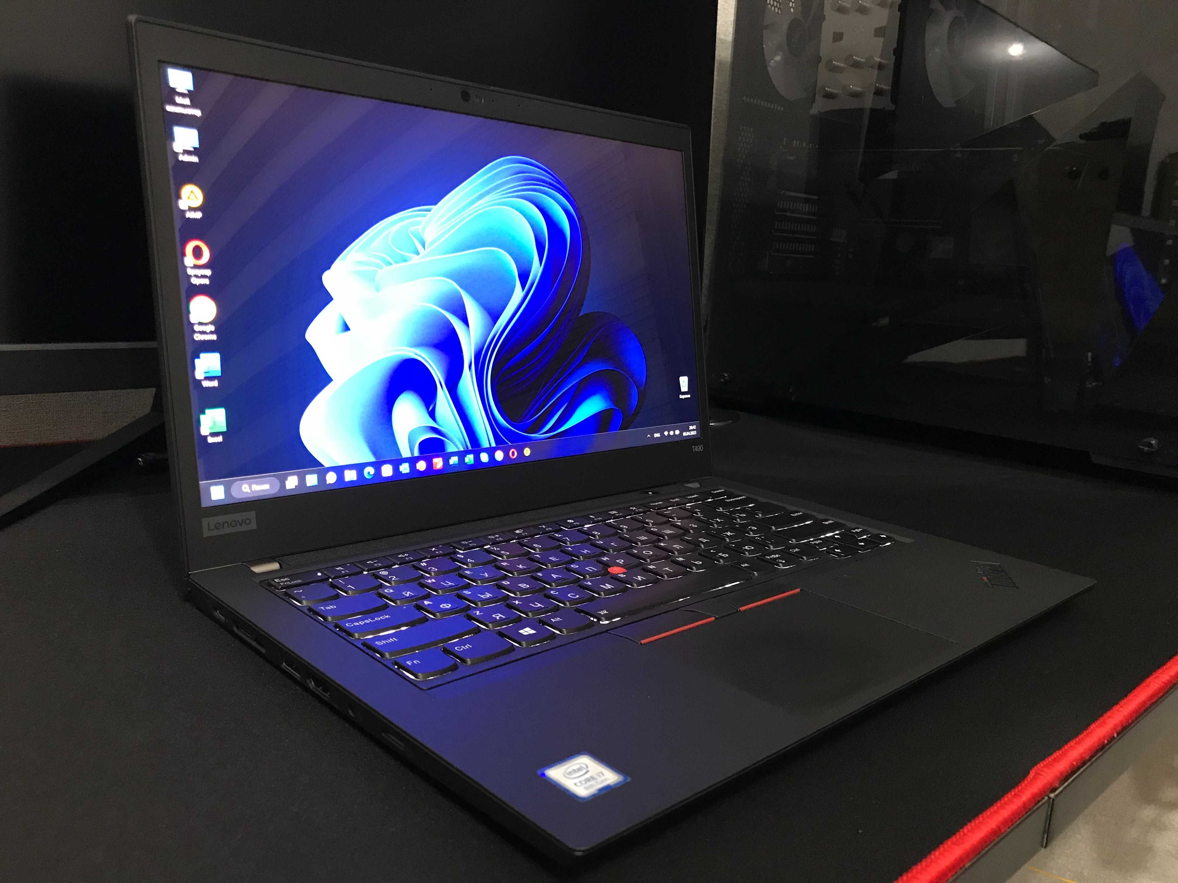 Ноутбук Lenovo T490 Core i7