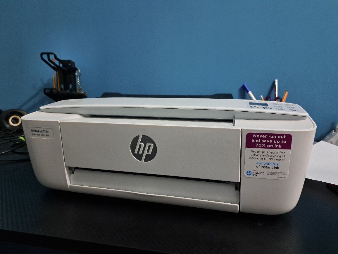 Multifunctionala HP DeskJet 3750 wireless, noua