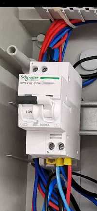 Disjunctor automat RCBO Schneider 25A 4.5kA 300ma, 1p+N