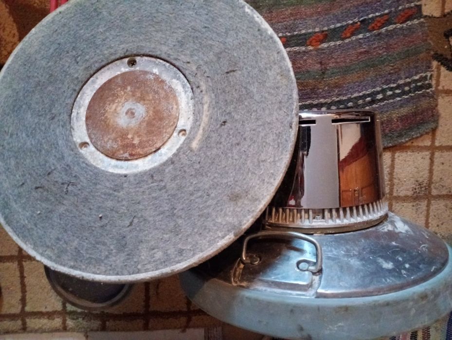 Mașina de rașchetat parchet, beton Columbus