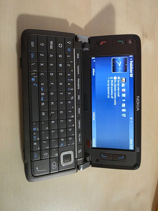 Nokia E90 NOU, 0 MINUTE