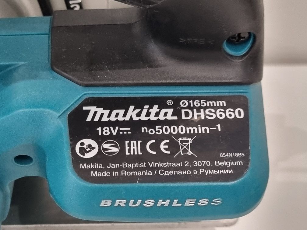 Акумулаторен ръчен циркуляр Makita DHS660