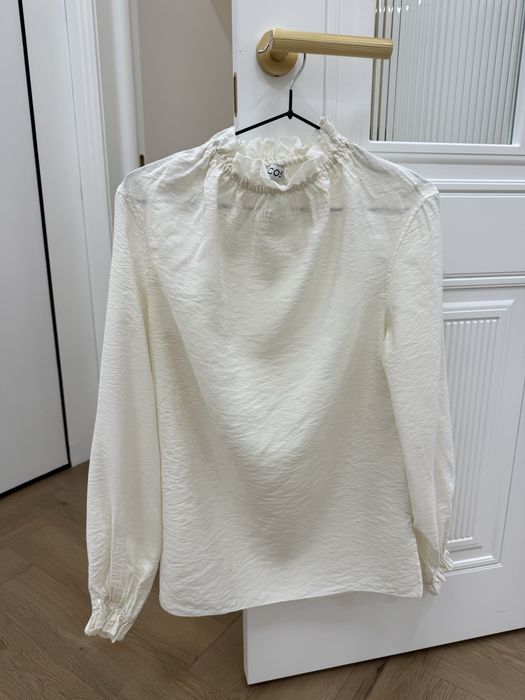 Продам блузку от COS