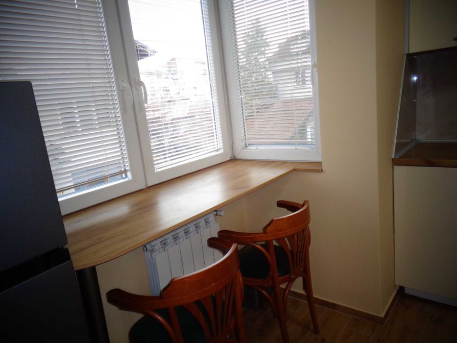 Близо до пл.Знаме на мира, след ремонт, напълно обзаведен и оборудван