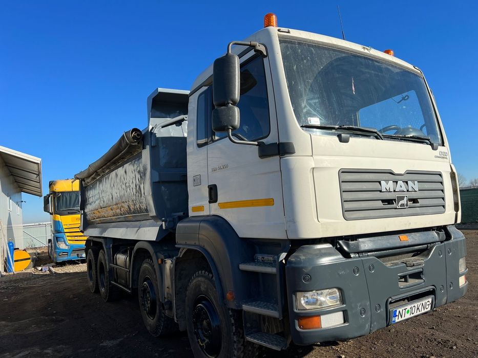Autobasculanta MAN 8x4