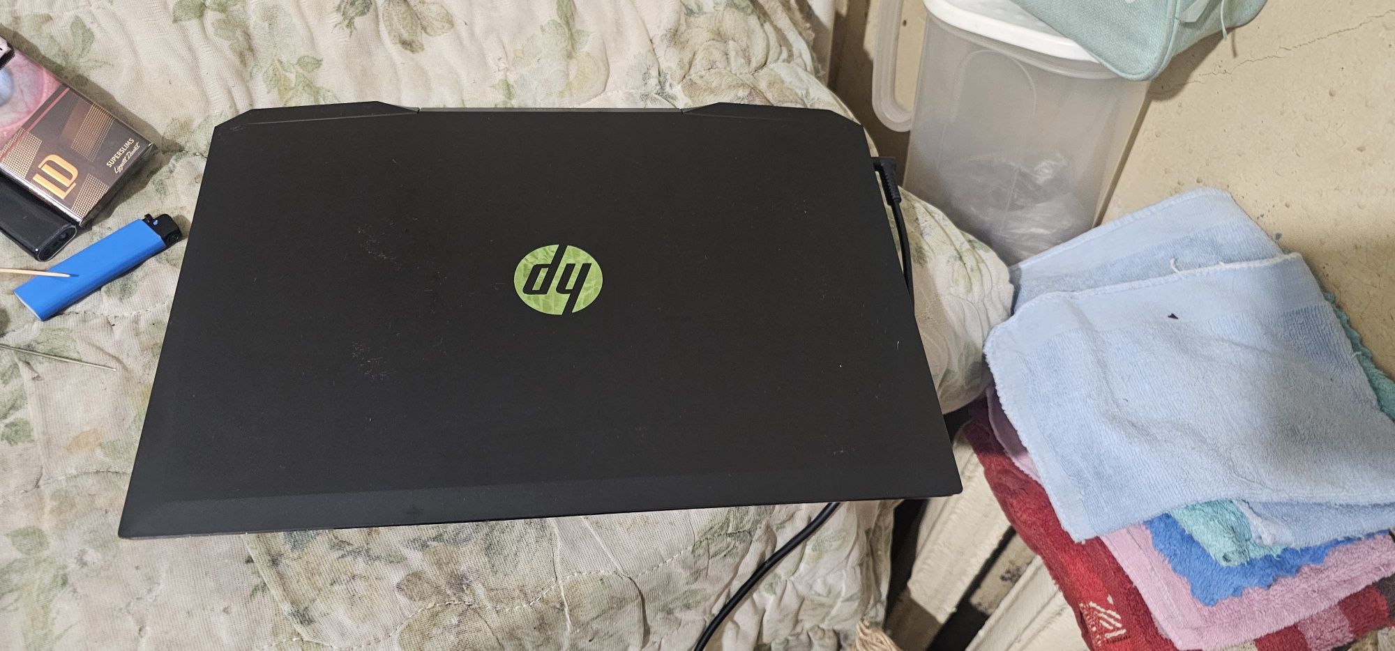 Ноутбук HP почти в отличном состоянии