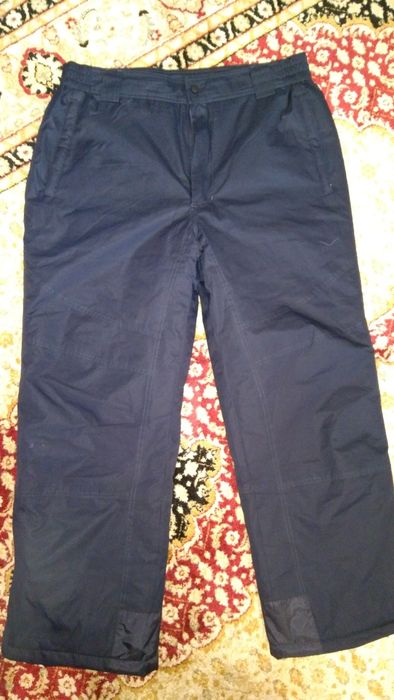 Зимние штаны от лыжного костюма 13тыс, и термо штаны . 52-54раз.