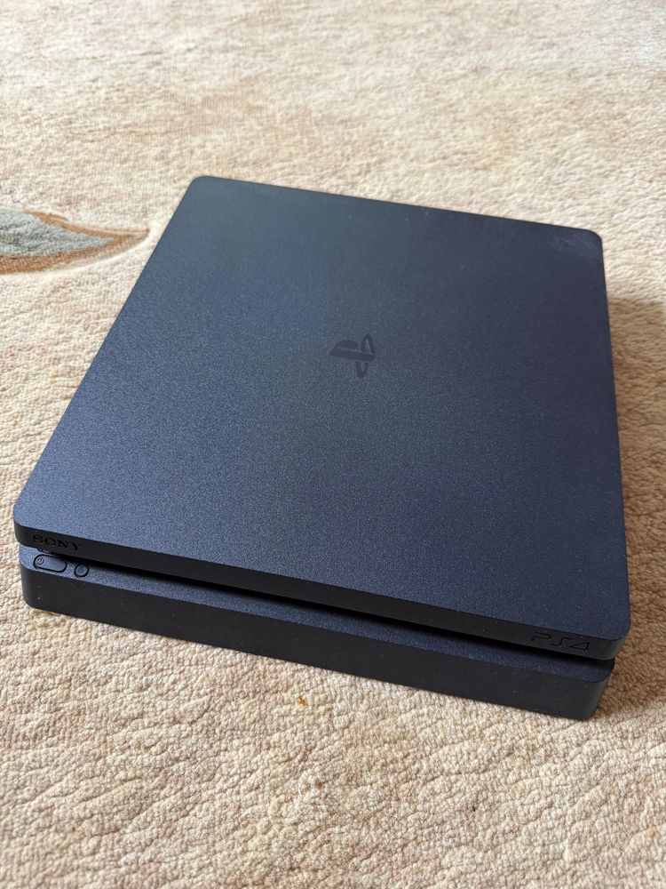 Play Station 4 с играми