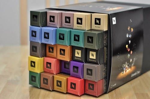 Капсульная кофемашина Delonghi Nespresso Inissia+кофе