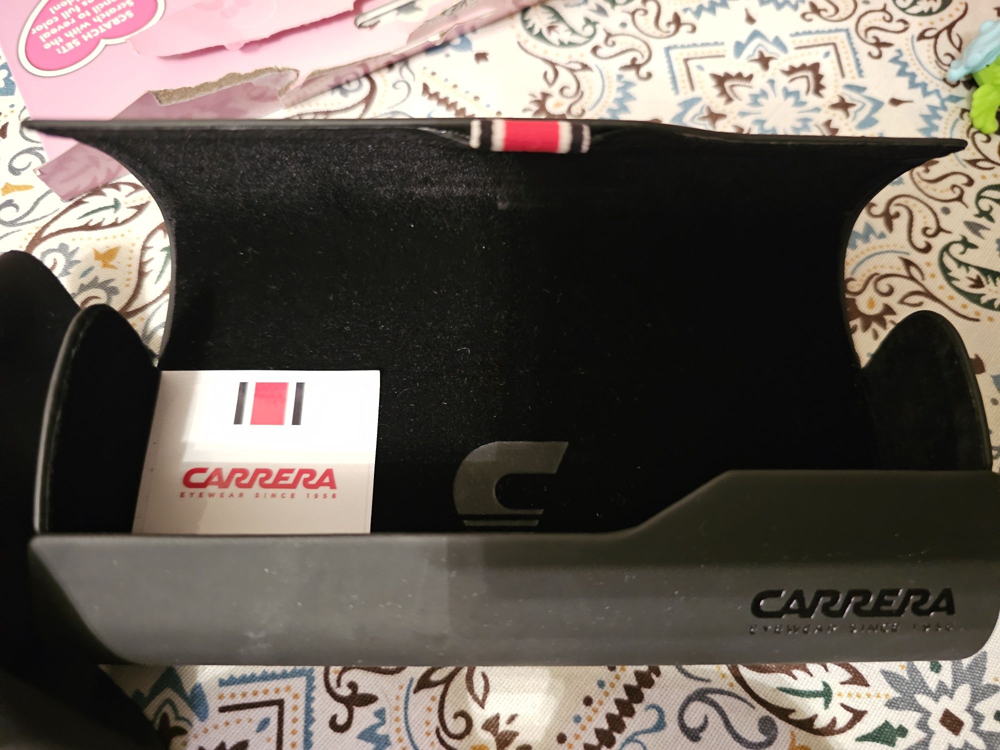 Нови слънчеви очила Carrera