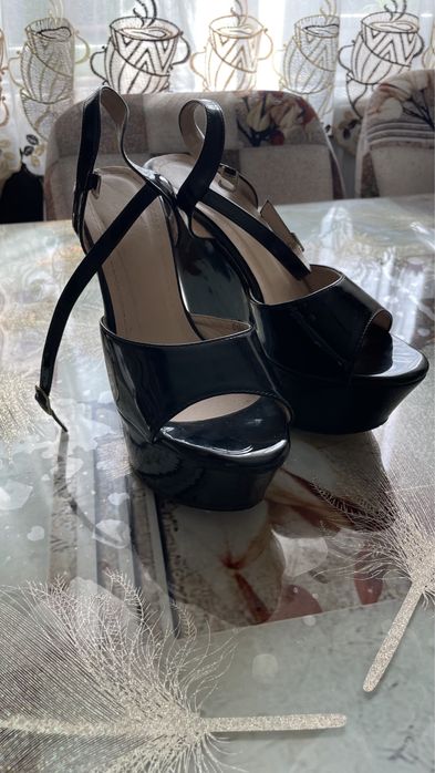 Vand sandale platforma