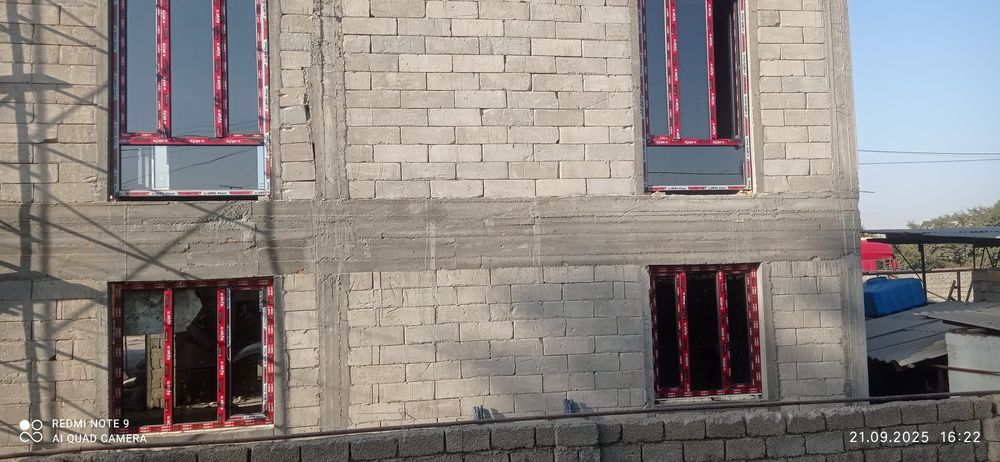 Akfa eshik va romlarini zakazga yasab urnatib beramiz.