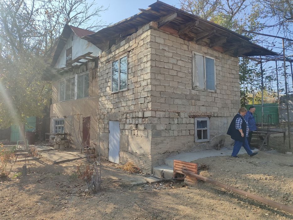 Продаётся участок за городом