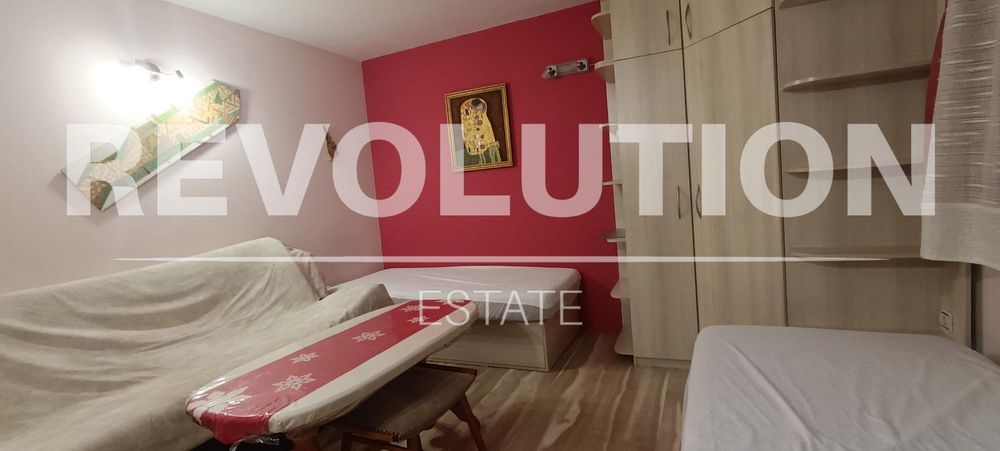 Тристаен апартамент в района на Каменица 1