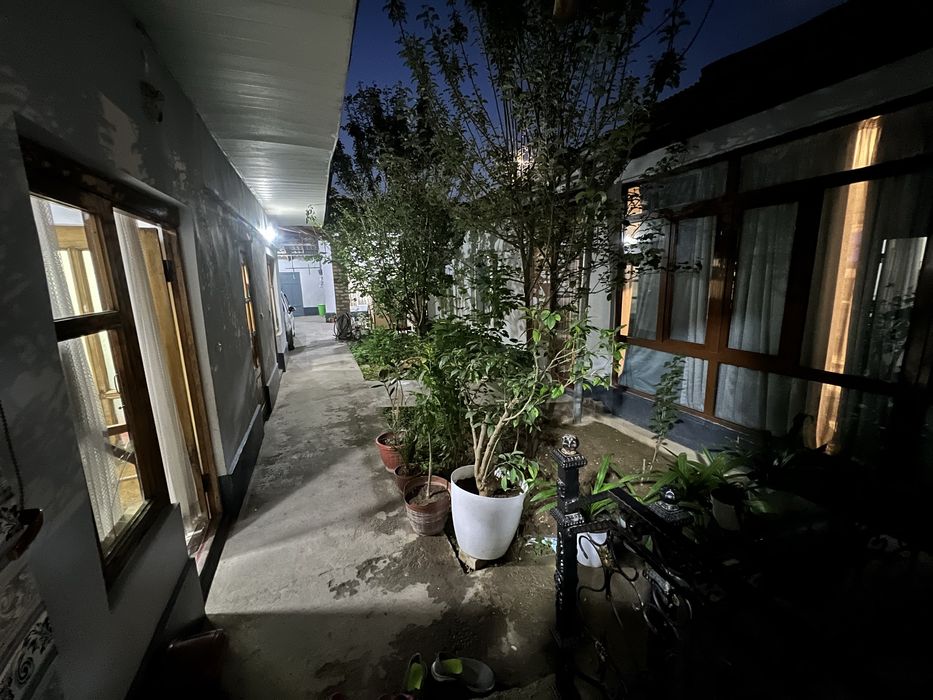 Uy sotiladi Samarqan Darvazada pachti 4 sotik