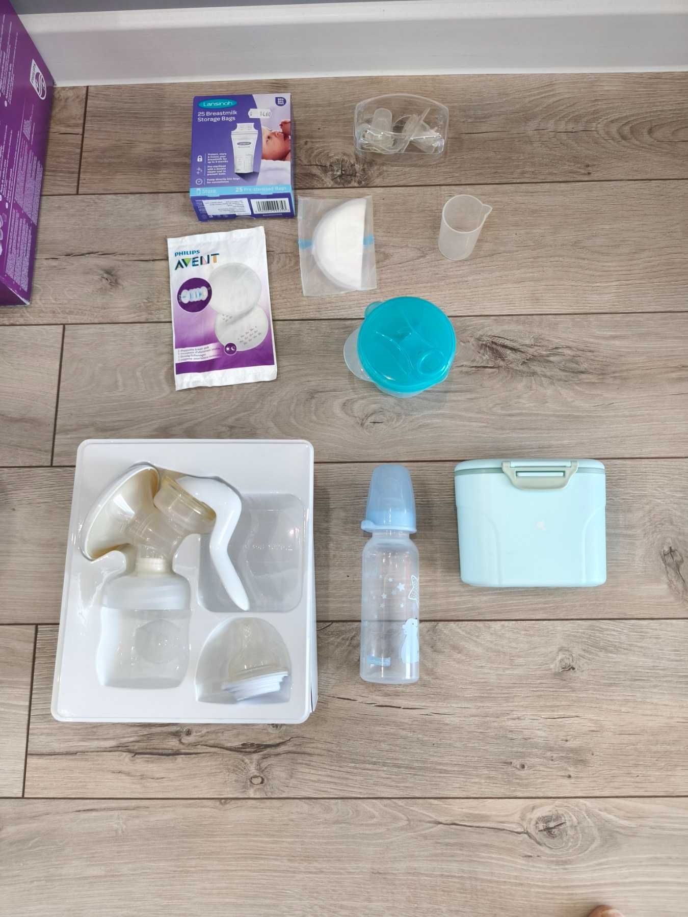 Стерилизатор Philips Avent и механична помпа за кърма