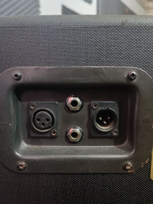 Кабинет Trace Elliot 1228 300W