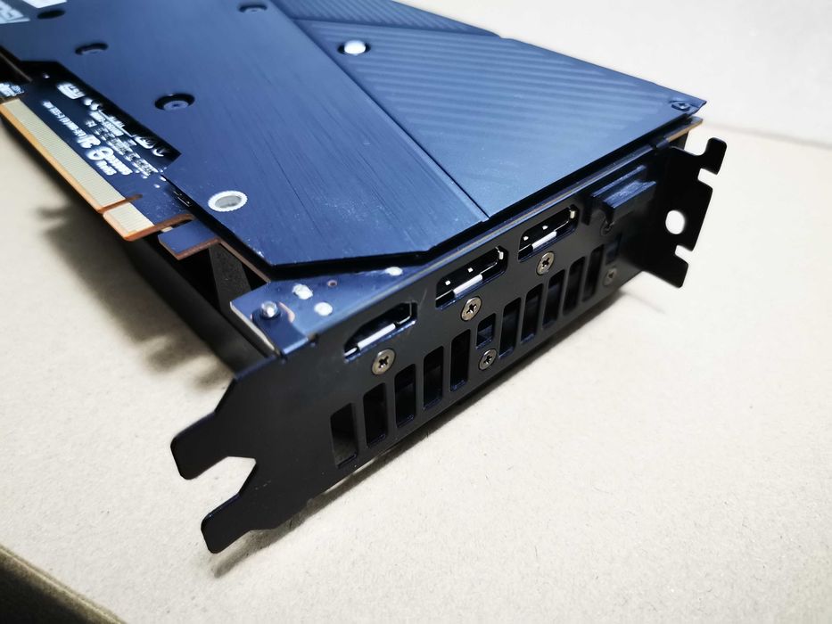 Placa video ASUS RX 5500 XT Dual EVO, 8GB GDDR6, 128-bit