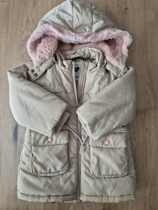 Яке за момиче, 98-104, за 3-4 год.