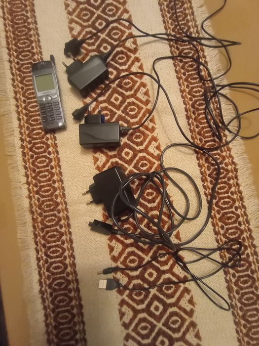 Стари зарядни устройства за GSM