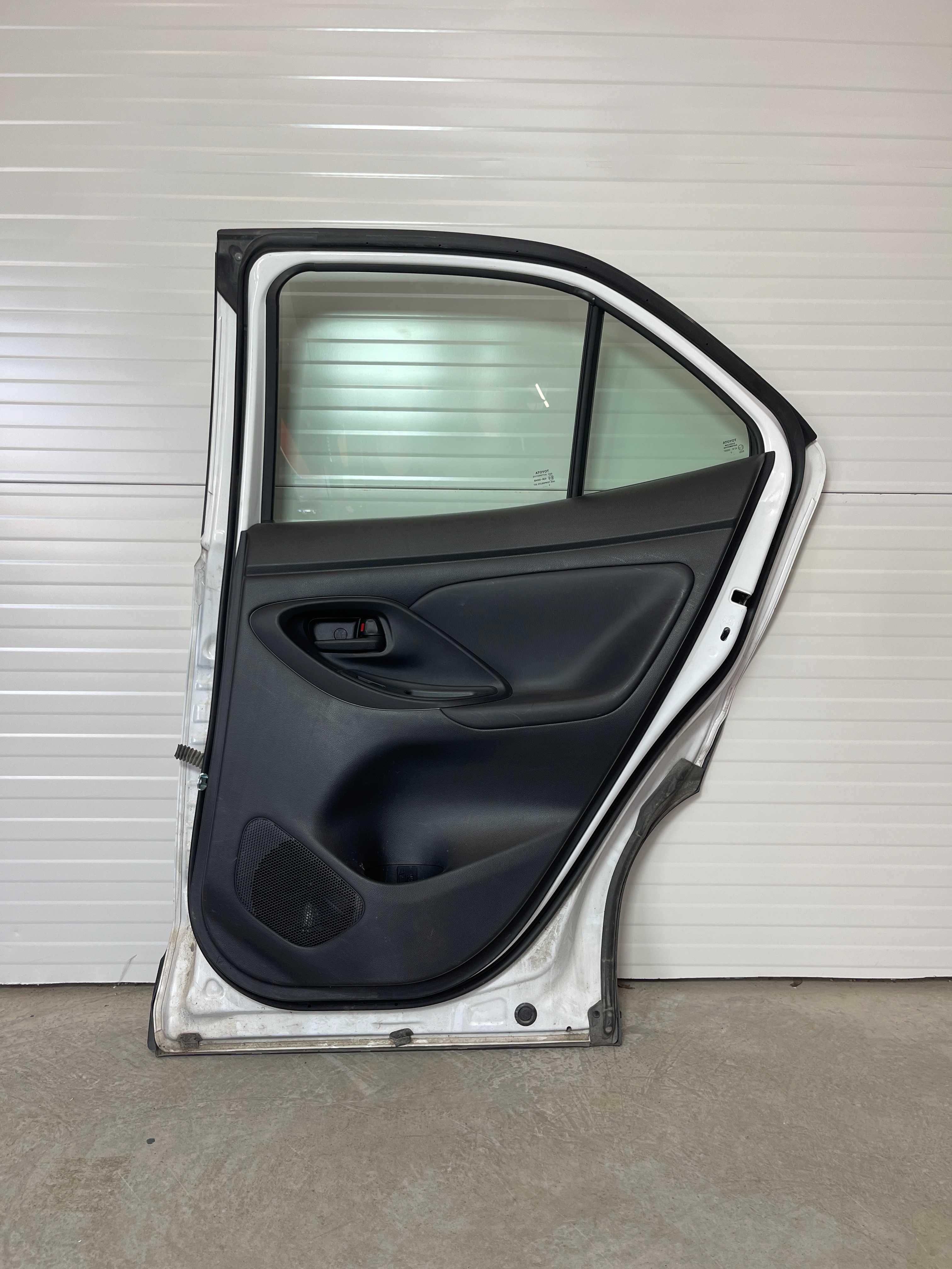 Toyota Yaris Cross врати