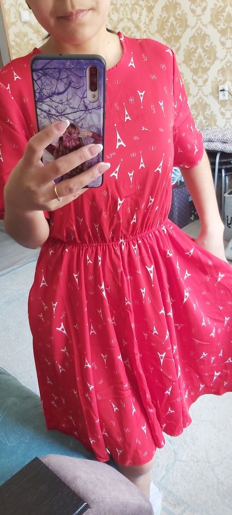 Продам шифоновое красное платье