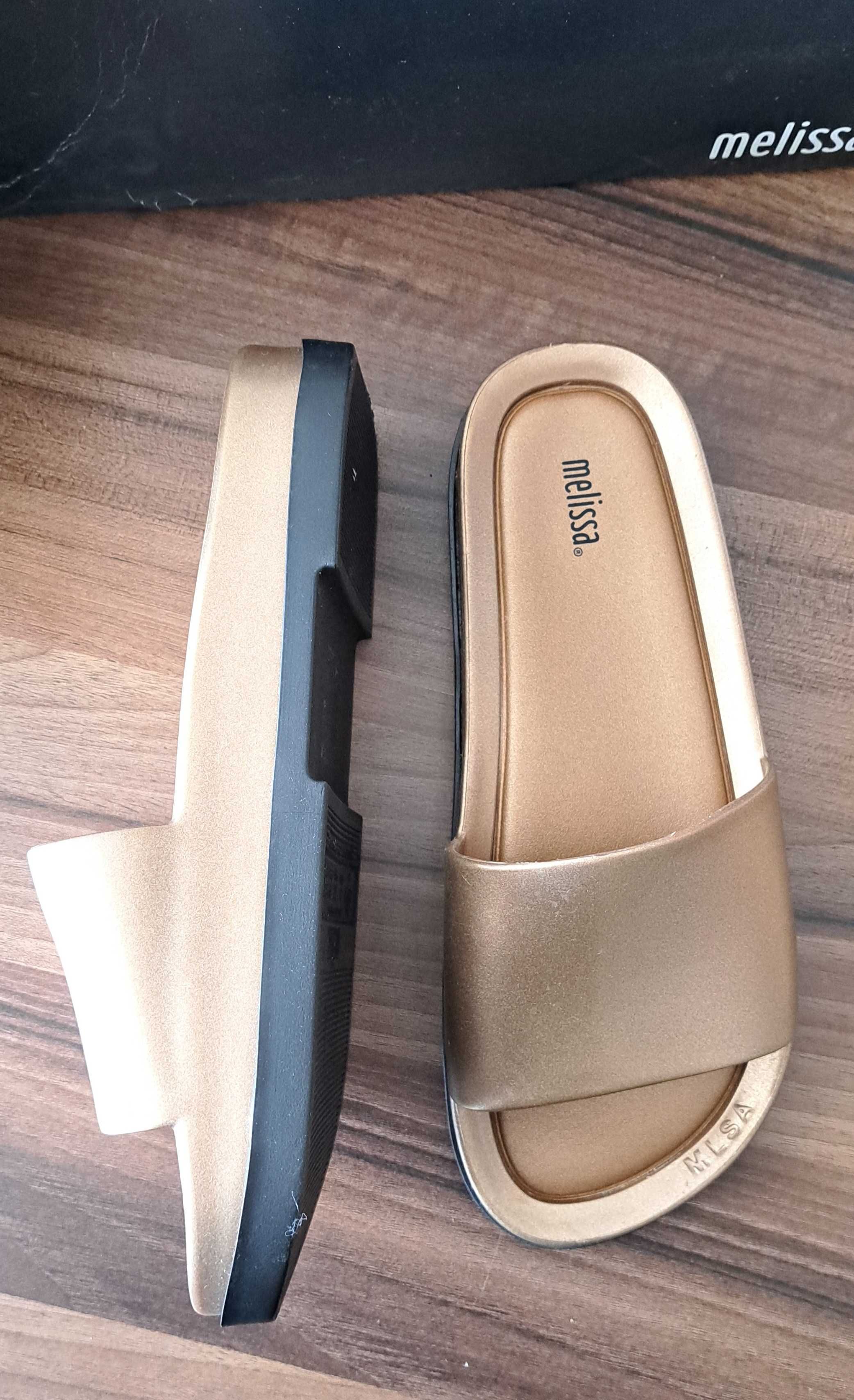 Дамски чехли Melissa