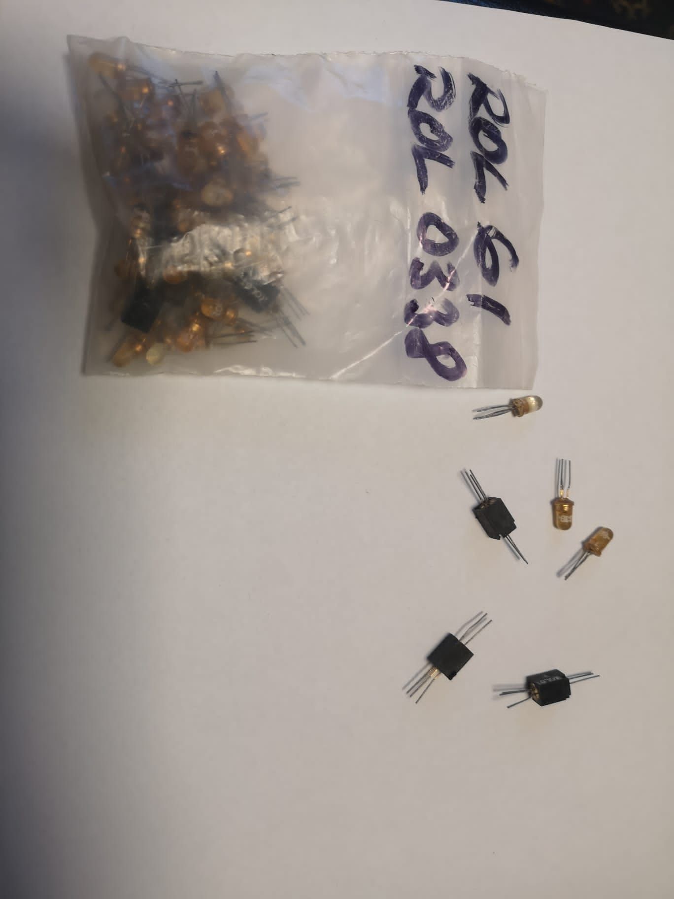Diode, rezistente, tranzistori