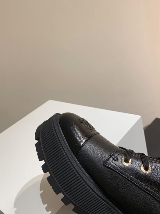 Обувки Chanel Естествена кожа