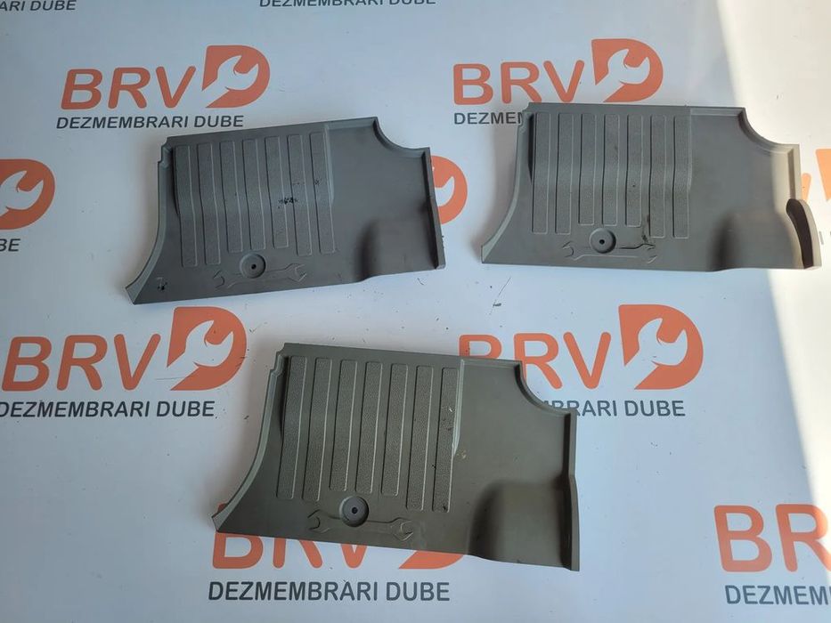 Capac Cric / Capac Tablou Siguranta pentru Vw Lt / Mercedes Sprinter E