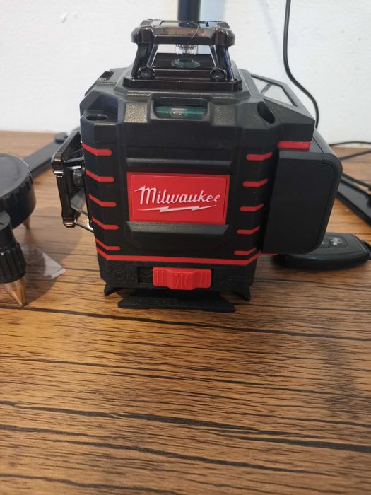 Nivela laser 16 linii touch comandă digitala