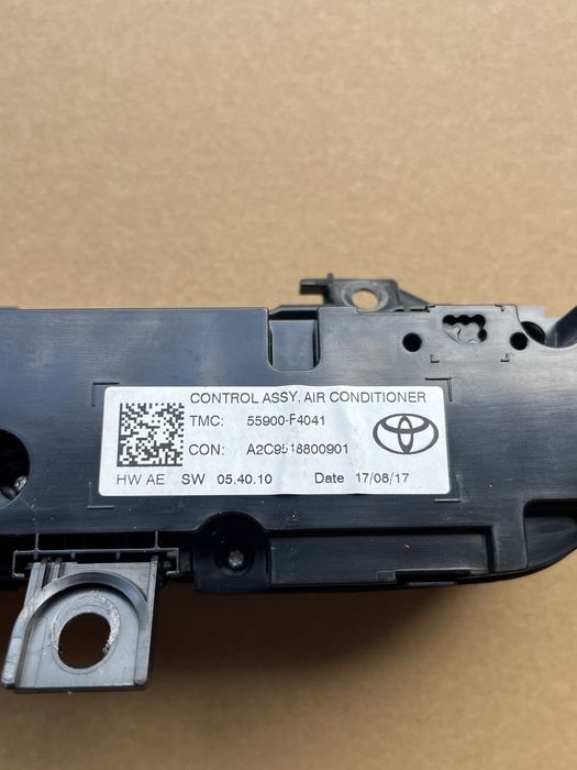 Climatronic / Panou comanda clima Toyota C-HR