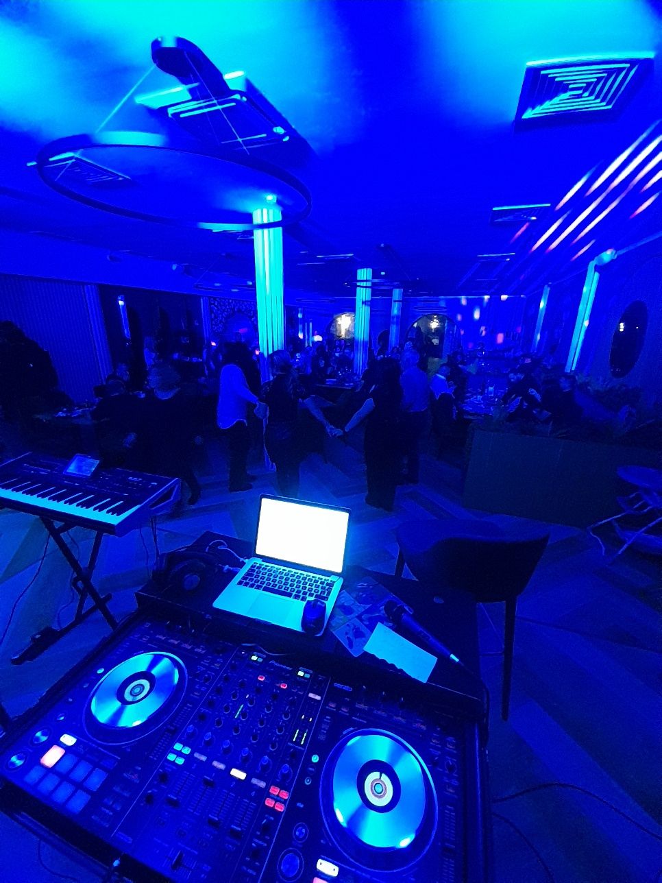 Pioneer DDJ SZ  ( SERATO DJ ) със case чанта The best Petkov