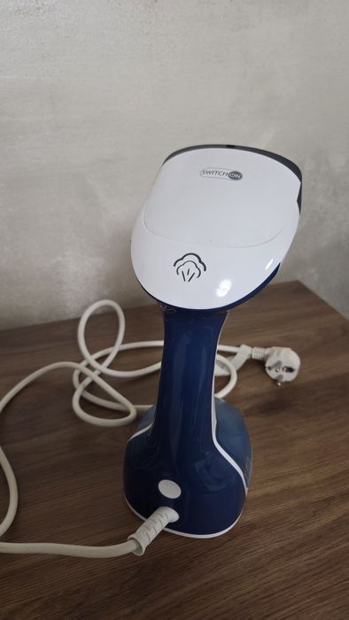 Уред за гладене с пара