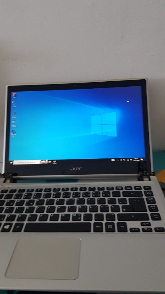 Dezmembrez laptop Acer Aspire V5 471P funcțional