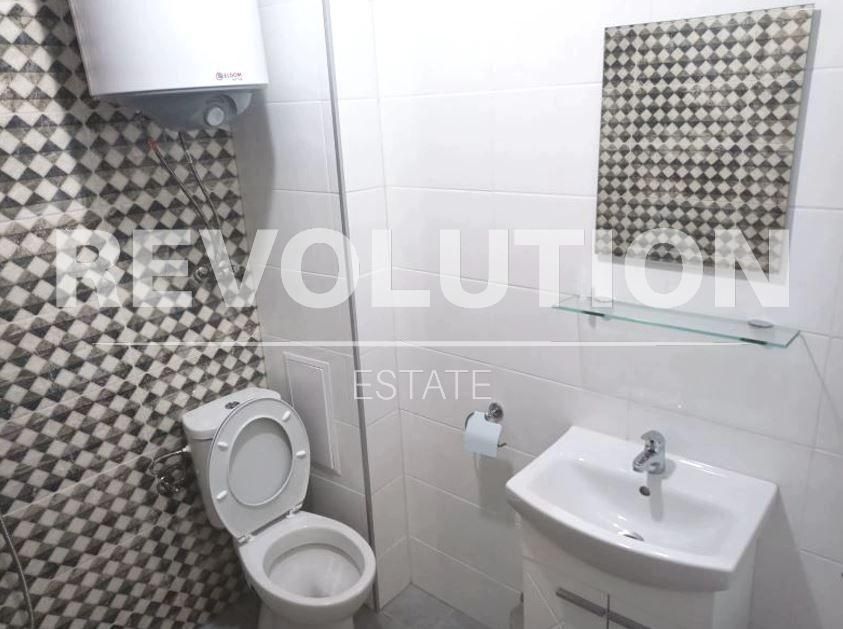 Двустаен апартамент в района на Левски!