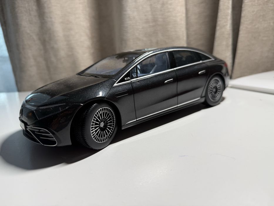 Vand Macheta Mercedes EQS 1:18