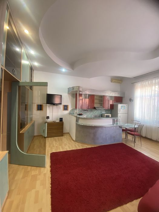 Apartament pe V. Alecsandri cu Pivniță de 35 mp !!