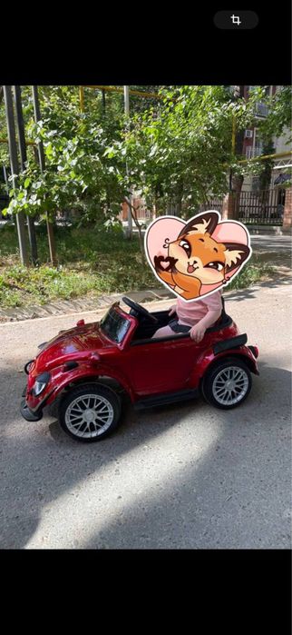 Электрическая детская машинка